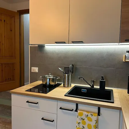 Casa Al Portico Apartment Arizzano