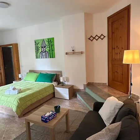 Casa Al Portico Apartment *