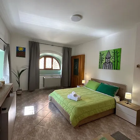 Casa Al Portico Apartment